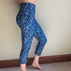 Nike Dri-Fit Cropped Leggings